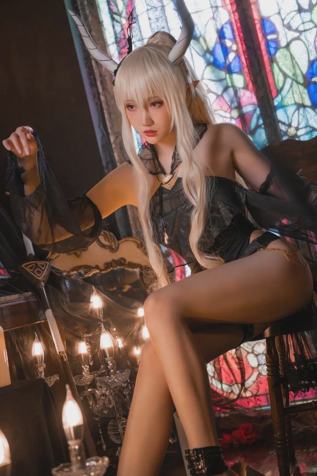 瓜希酱 明日方舟 闪灵 泳装第 19 张图片