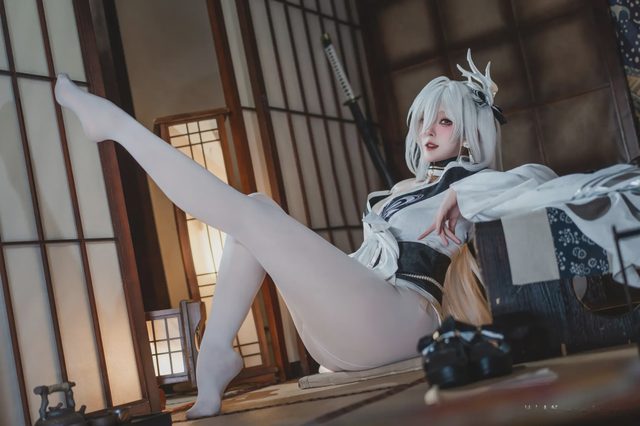 Natsuko夏夏子 碧蓝航线 白凤和服第 31 张图片