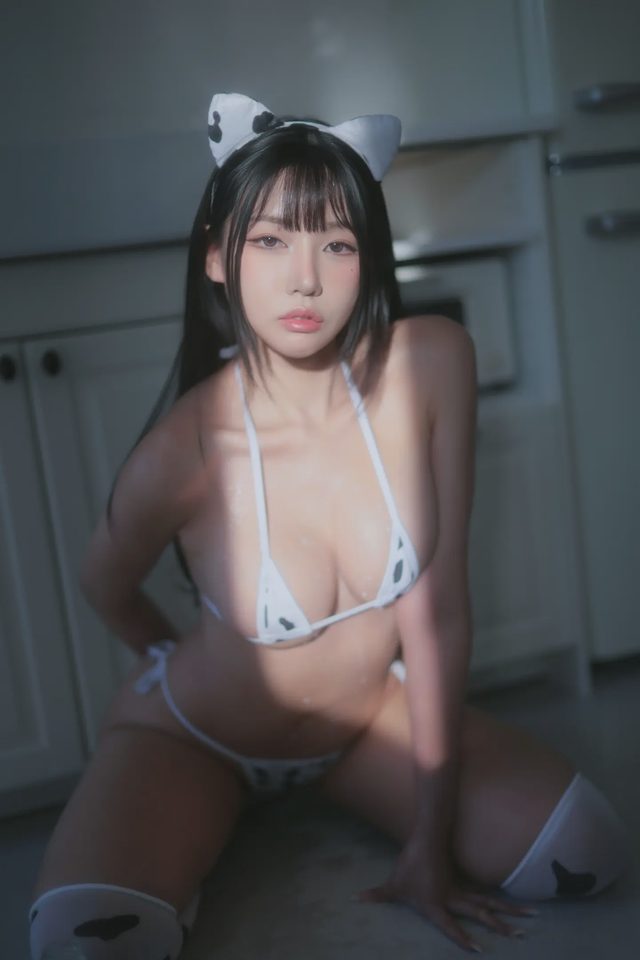 Dongeuran 동그란 Milk Cow第 35 张图片