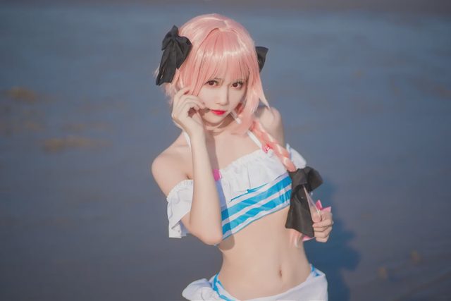 baka小伊 阿福泳装cosplay第 5 张图片