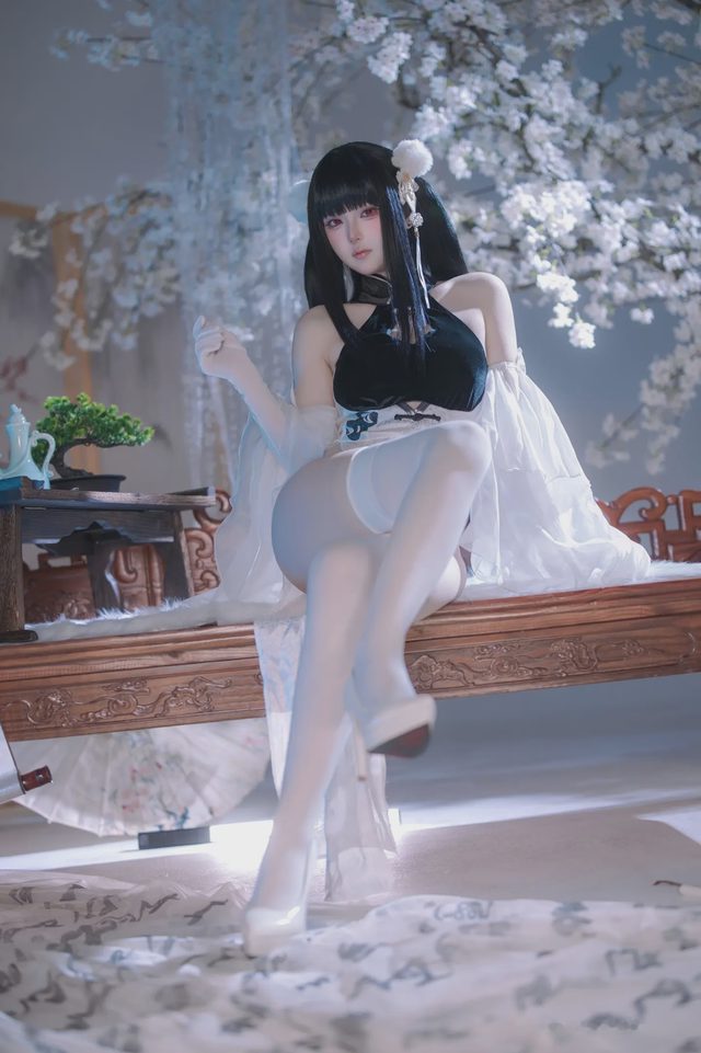 屿鱼 碧蓝航线 史特拉塞 艳书美玉第 2 张图片
