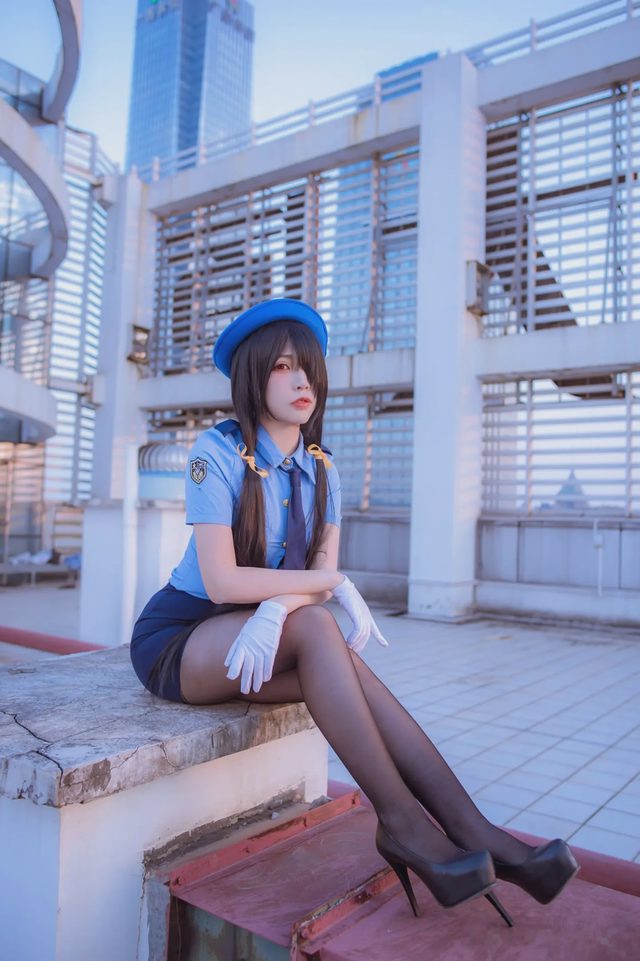 二佐Nisa 约会大作战 狂三 女警第 10 张图片