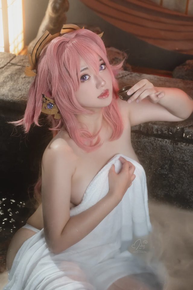 MiikoThng Yae Miko Onson图册封面