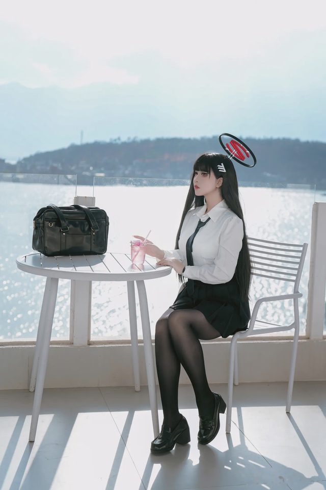 半半子 碧蓝档案 调月莉音 調月リオ Vol.03 制服x競泳第 10 张图片