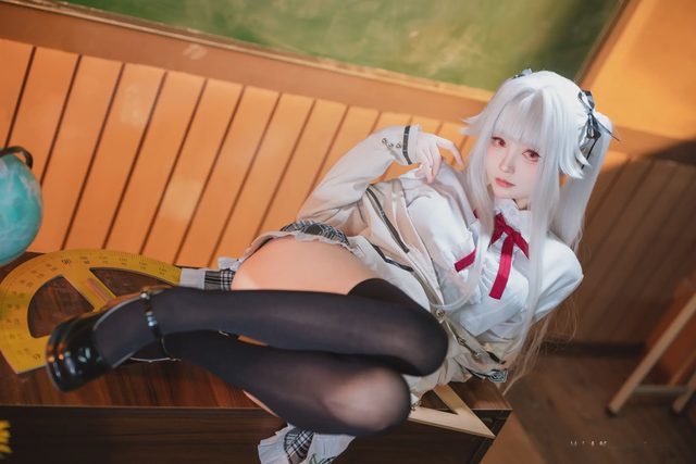 大大卷卷小卷 美少女万华镜 篝之雾枝 校服第 23 张图片
