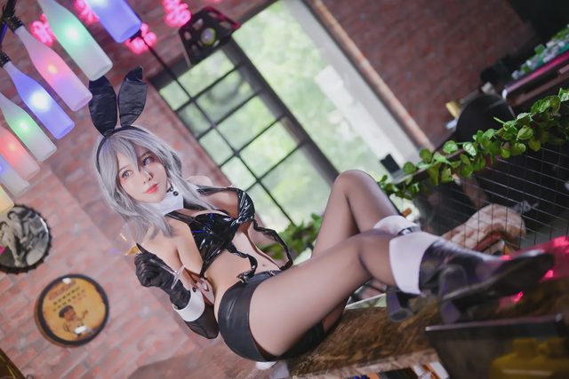 敲可爱哒nico酱 碧蓝航线 兔女郎cosplay第 9 张图片