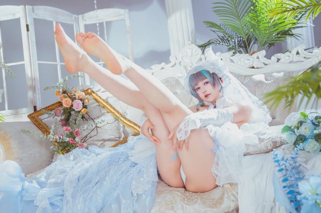 喵喵的喵吖 柴郡婚纱第 12 张图片