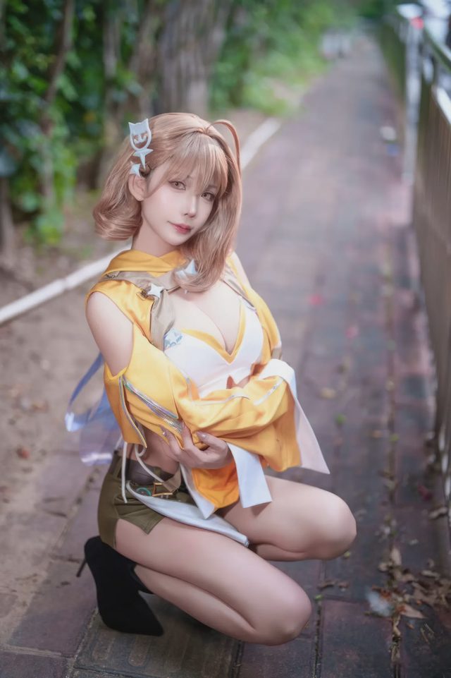抱走莫子A 萤火虫动漫嘉年华 阿妮斯 超级巨星第 9 张图片