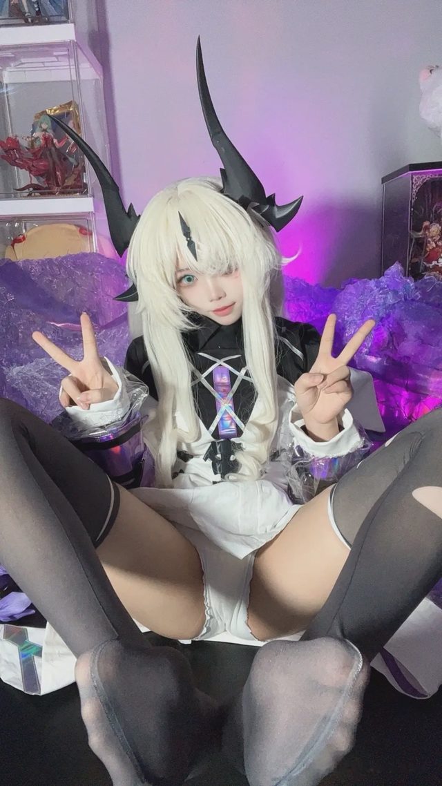 白栎Shirly 明日方舟 死芒 爱布拉娜第 30 张图片