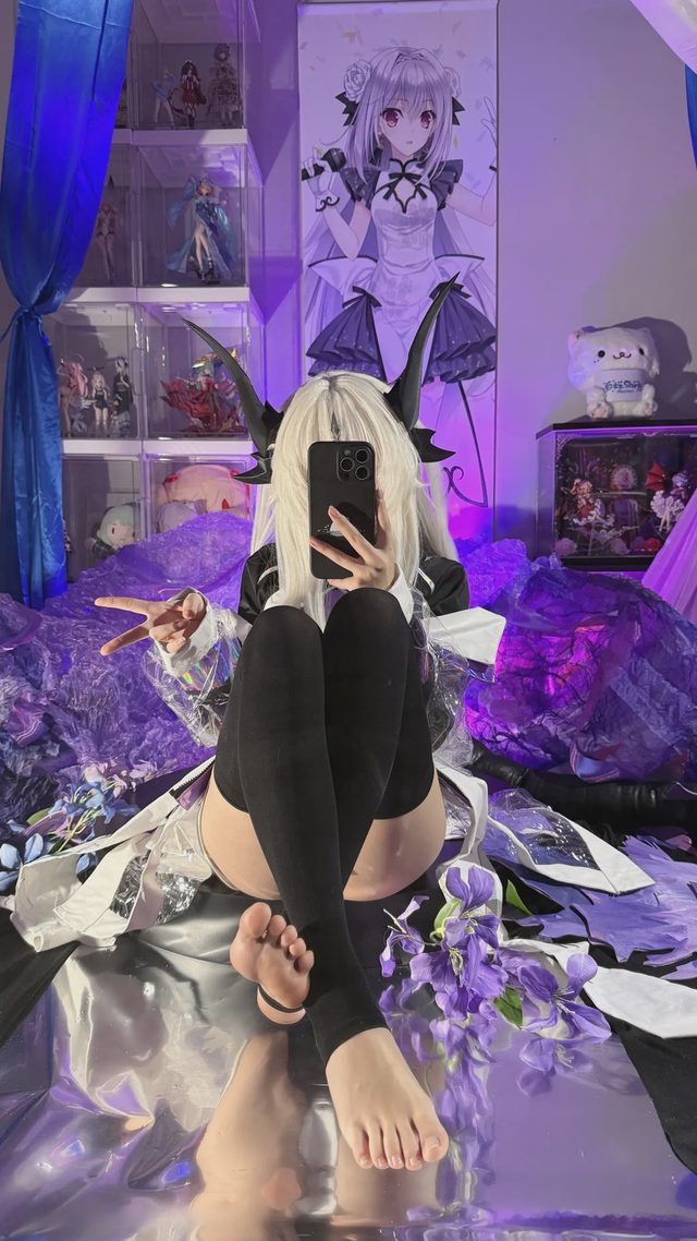白栎Shirly 明日方舟 死芒 爱布拉娜第 34 张图片