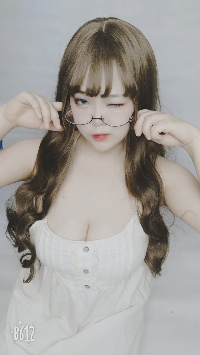 茶杯不泡tea 眼镜娘第二弹第 5 张图片