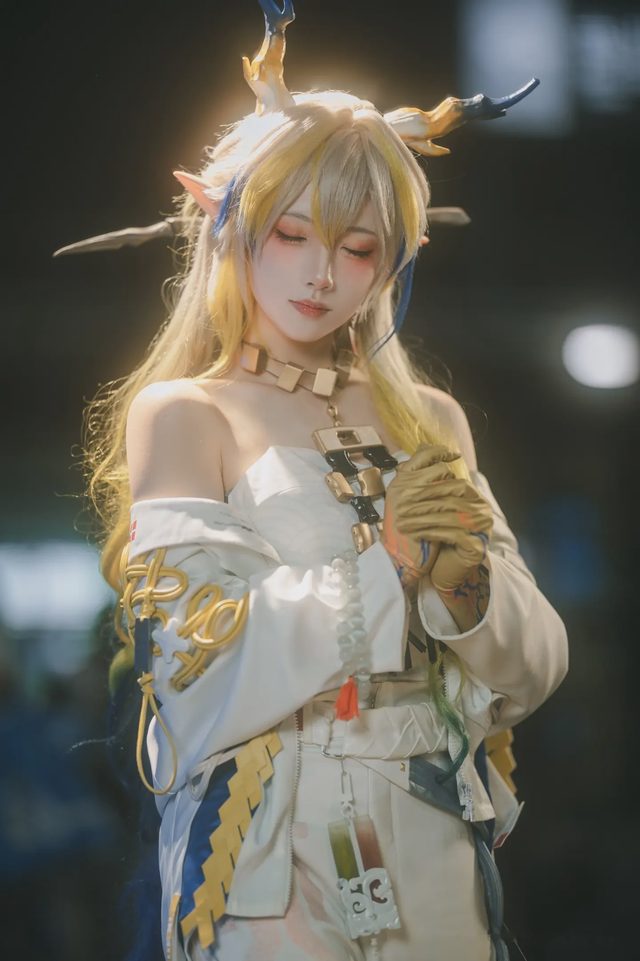 TIRAKI束糖 一束阿束 明日方舟 黍第 5 张图片