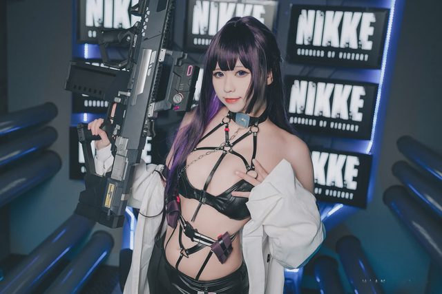 小空Sora NIKKE 米哈拉第 3 张图片