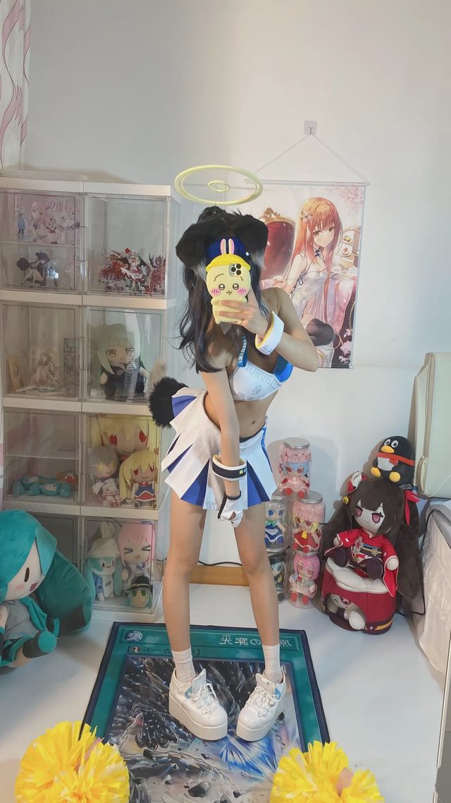 白栎Shirly 碧蓝档案 猫冢响 应援团第 26 张图片
