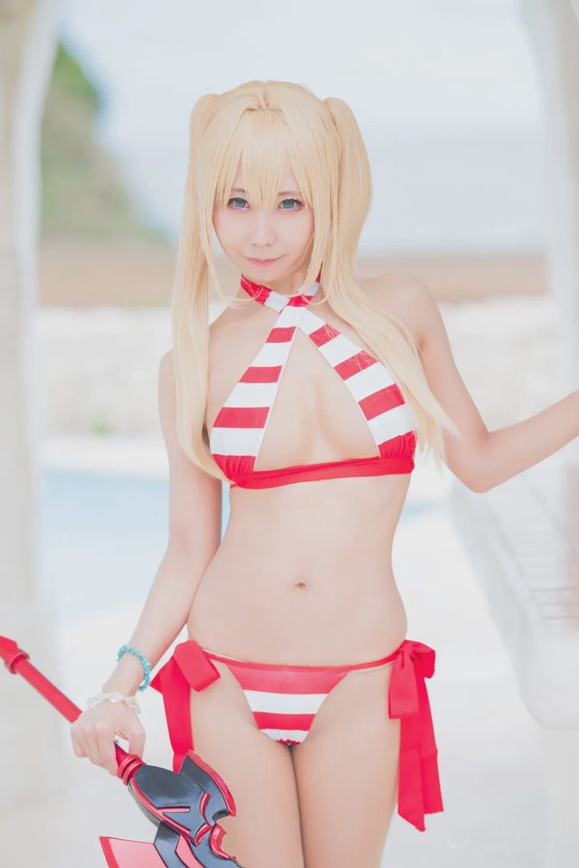 さくら提督 Nero Swimsuit第 32 张图片