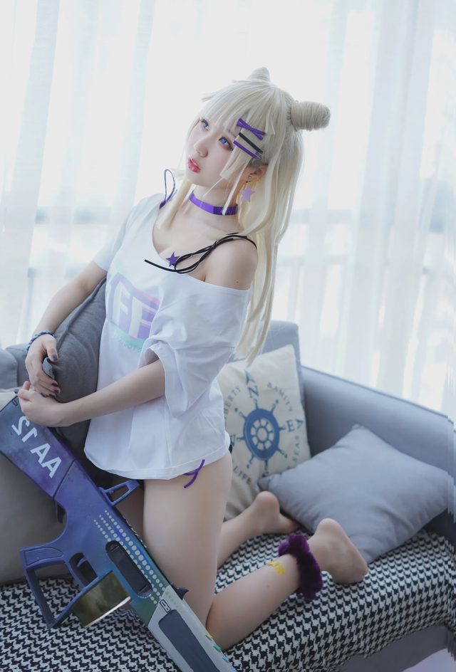 风霖 少女前线 aa12无烟棒棒糖cosplay第 4 张图片