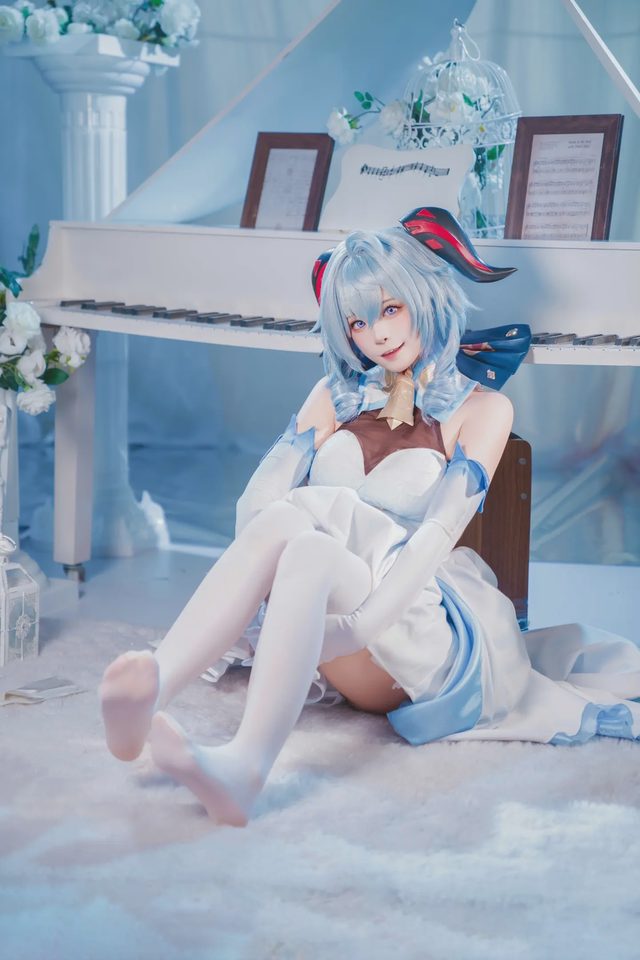 冉冉不甜v 甘雨 白礼服第 21 张图片