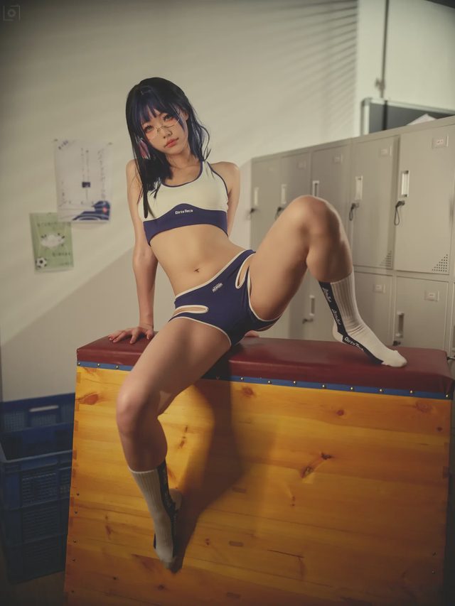 湖里狸 体操服第 15 张图片