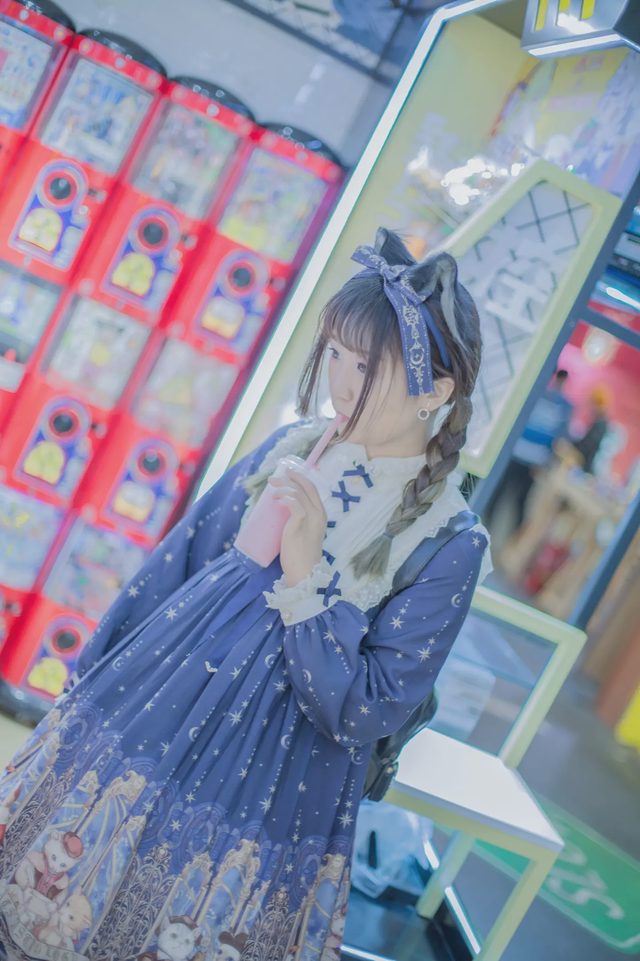 离酱 占星猫LOLITA街拍第 8 张图片