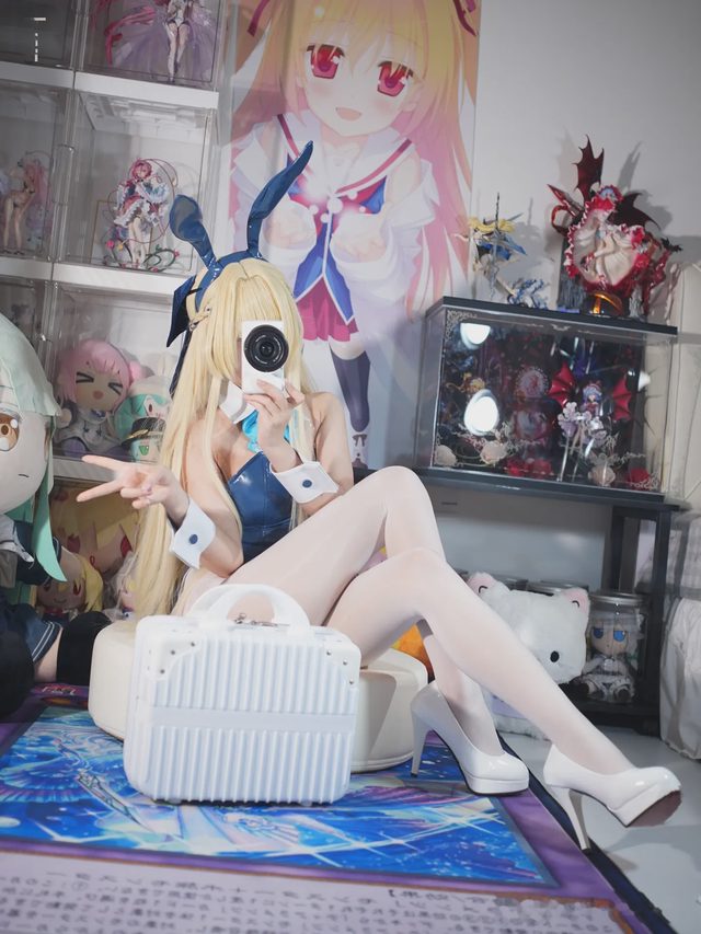 白栎Shirly 碧蓝档案 飞鸟马时 兔女郎第 36 张图片