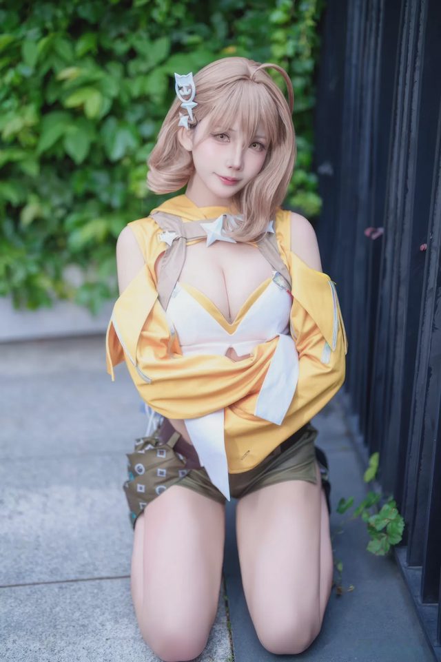 抱走莫子A 萤火虫动漫嘉年华 阿妮斯 超级巨星第 12 张图片
