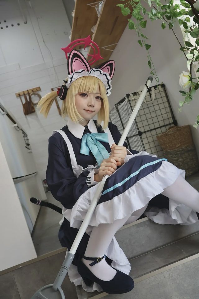 ちず Chizu Saiba Momoi Maid图册封面