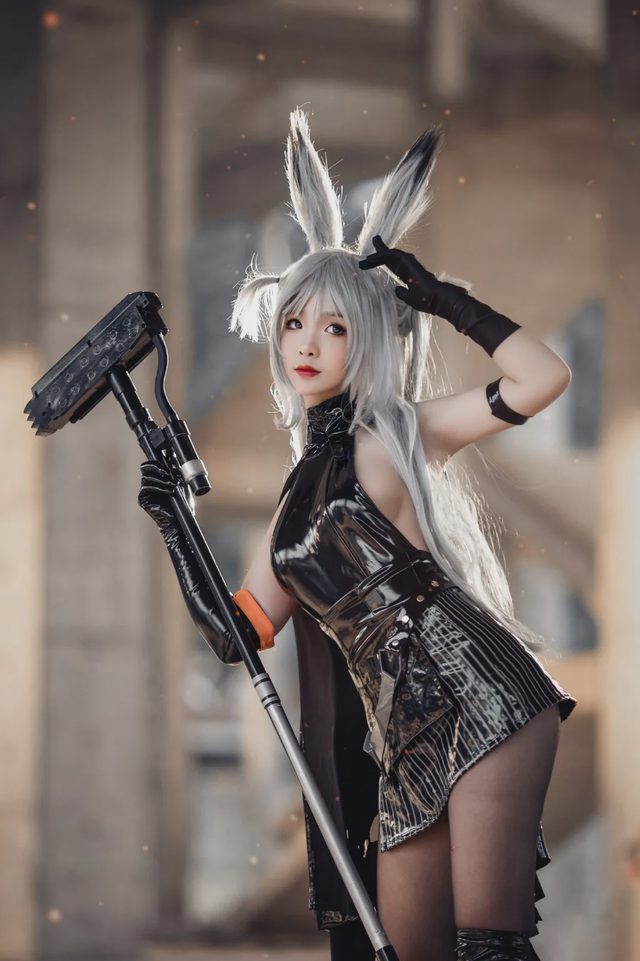 Li画晴 明日方舟 暴行cosplay第 3 张图片