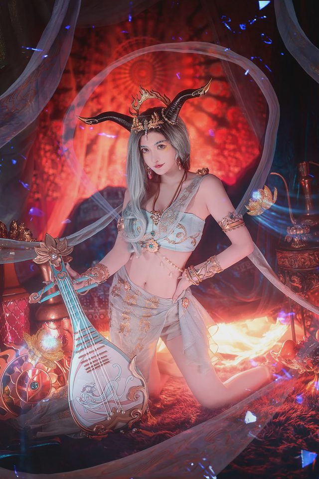 露兒大魔王_ 《第五人格》祭司惊鸿cosplay第 6 张图片