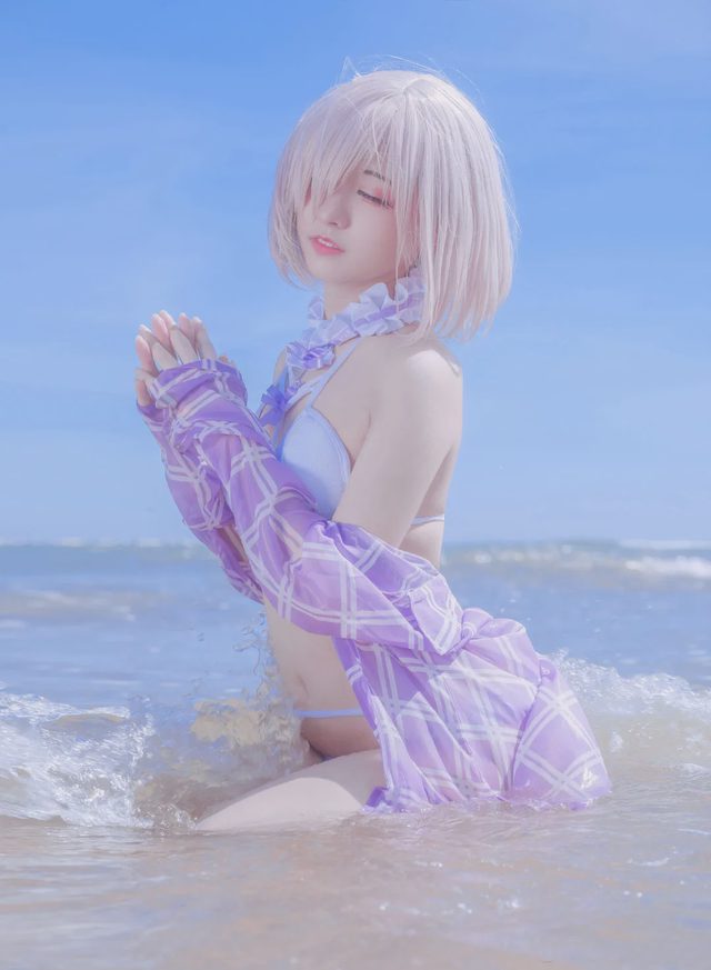 外星嫣子_Yan 玛修cosplay，夏天已经很远了第 3 张图片