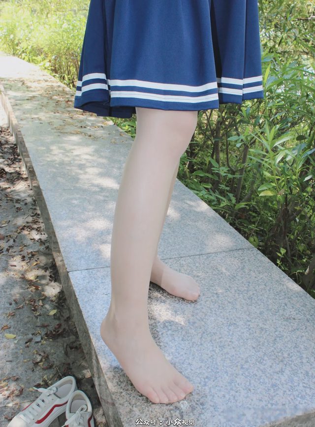 小薯条nienie 小众视觉 No.037第 34 张图片