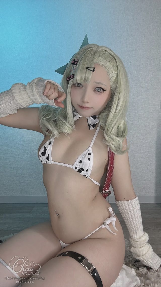 ちず Chizu Sunna Cow Bikini第 3 张图片