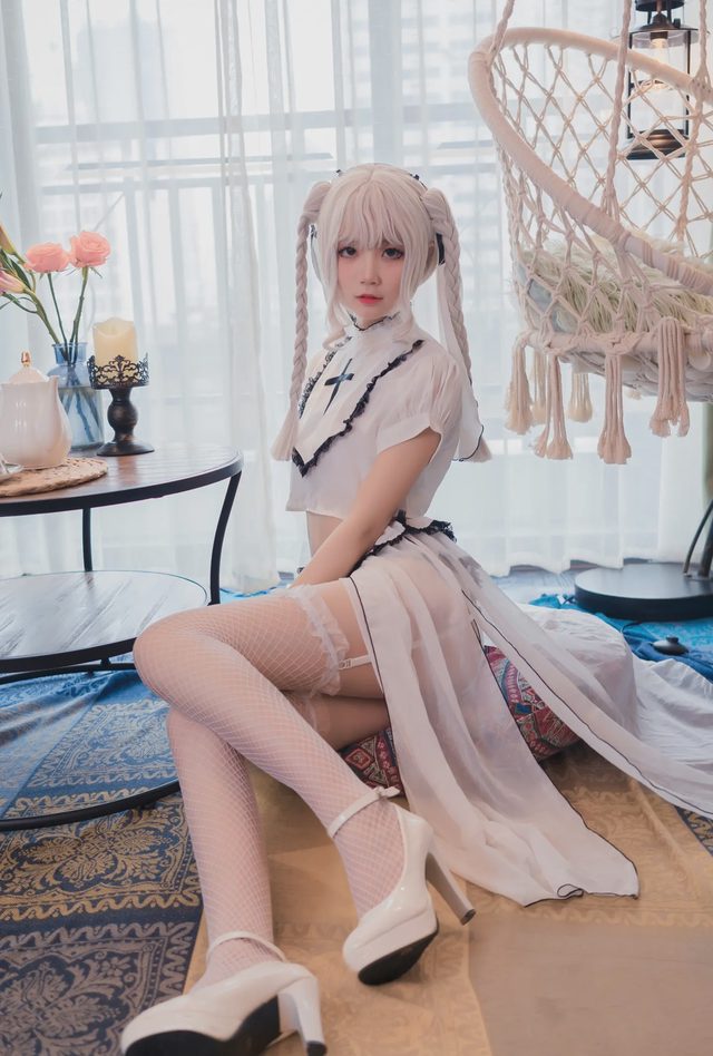 五更百鬼 圣女 吊带白丝第 22 张图片