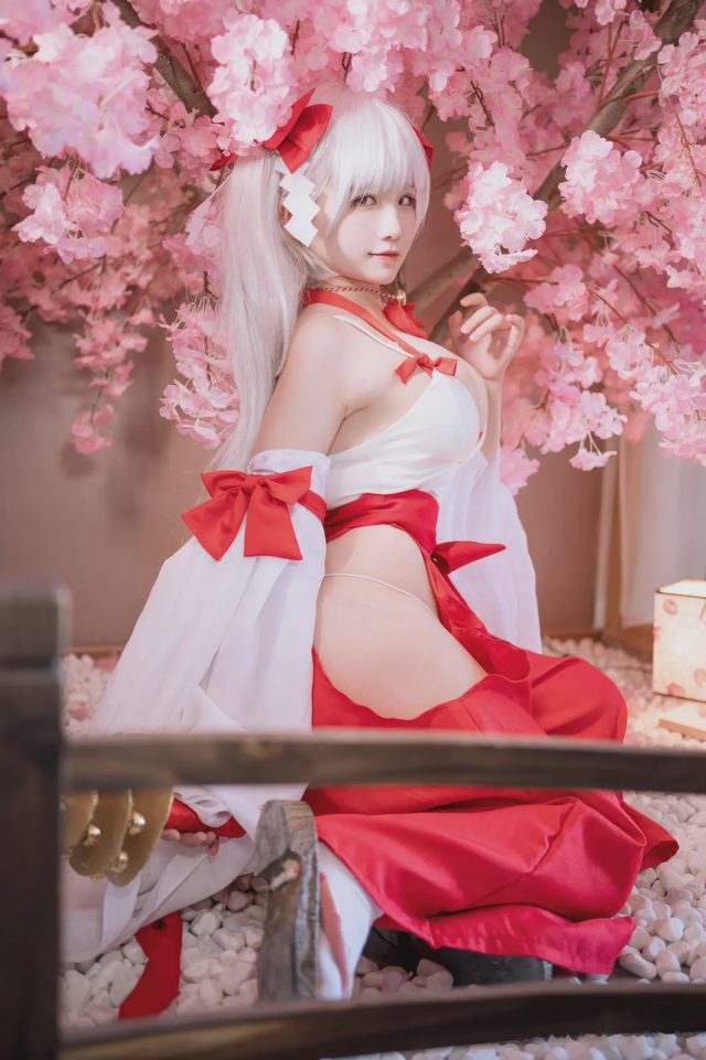 阿半今天很开心 碧蓝航线 可畏 巫女第 10 张图片