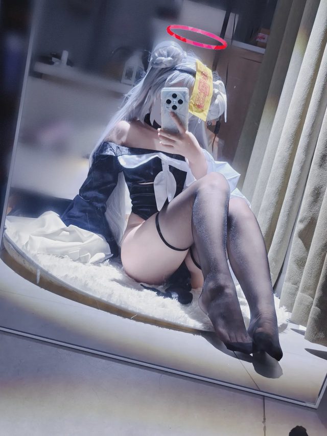 御子miko 碧蓝档案 普拉娜 万圣节僵尸服第 25 张图片