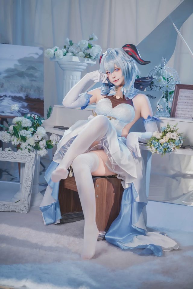 冉冉不甜v 甘雨 白礼服第 14 张图片