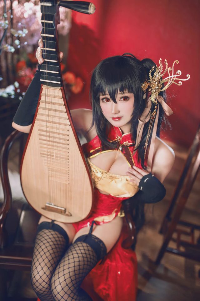 羽生三未 碧蓝航线 大凤 旗袍第 11 张图片