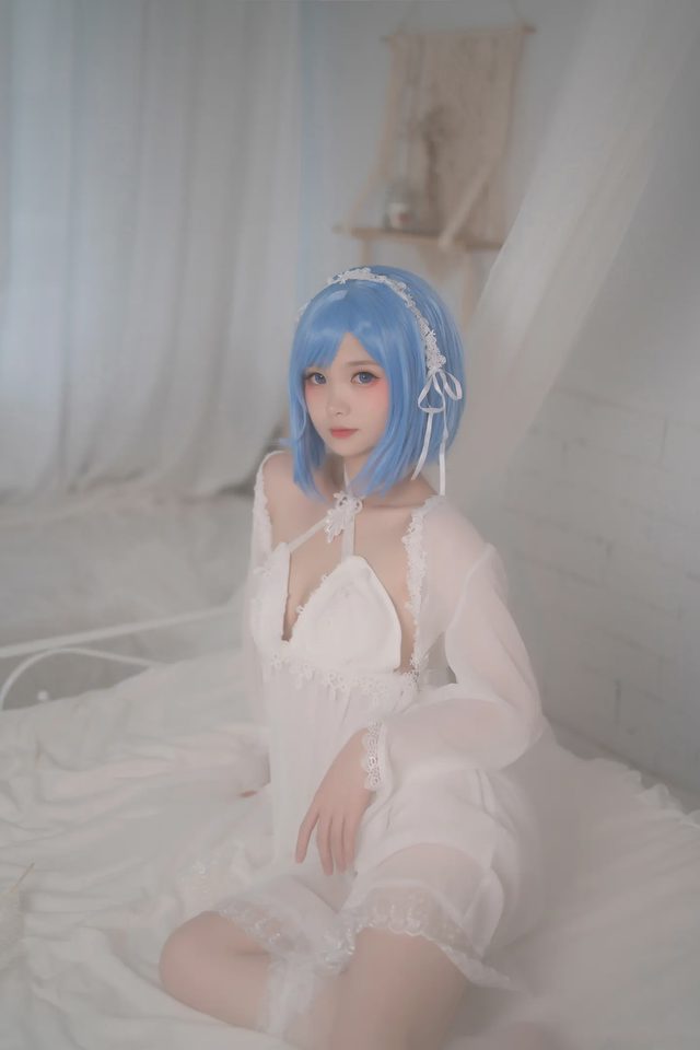 画晴 《碧蓝航线》恰巴耶夫睡衣cosplay第 2 张图片