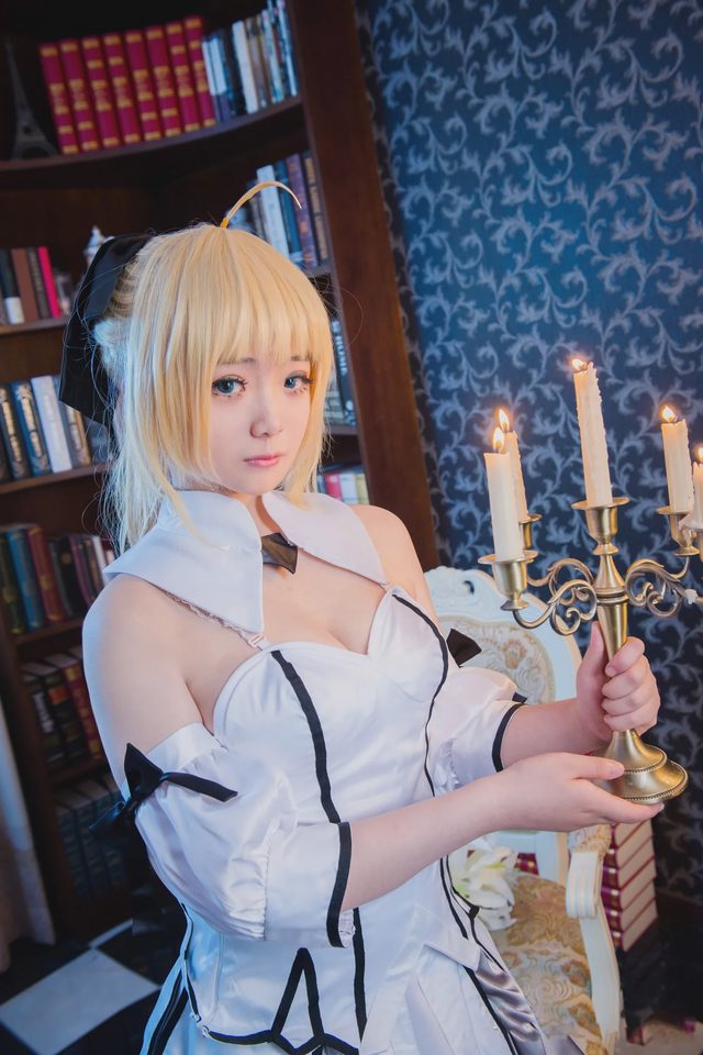 糖酱 阿尔托利亚·潘德拉贡cosplay图册封面